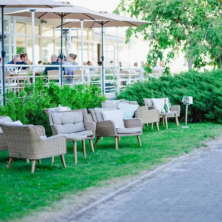 Rannahotell Hotel 4*