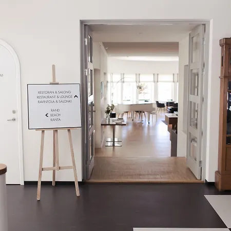 Rannahotell Hotel 4*